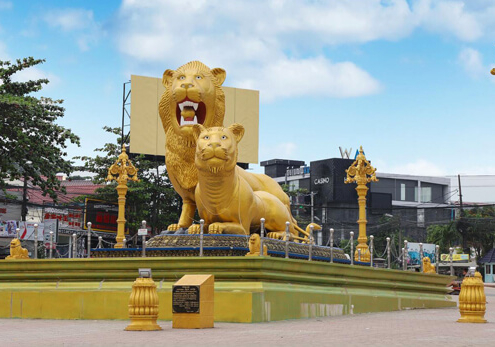 Golden Lion Roundabout